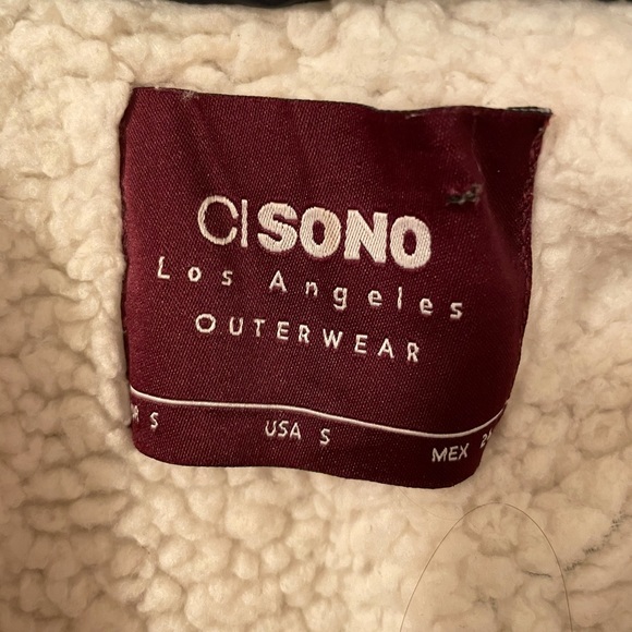 Ci Sono Navy Jacket with Faux Fur Lining - Small - Picture 3 of 3